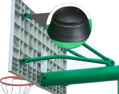 独臂篮球架 残缺之美与不屈精神的象征